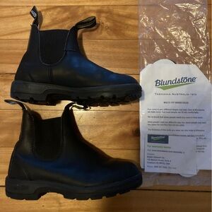 Blundstone #558 Black Chelsea Boot, 6.5 / AU 3.5